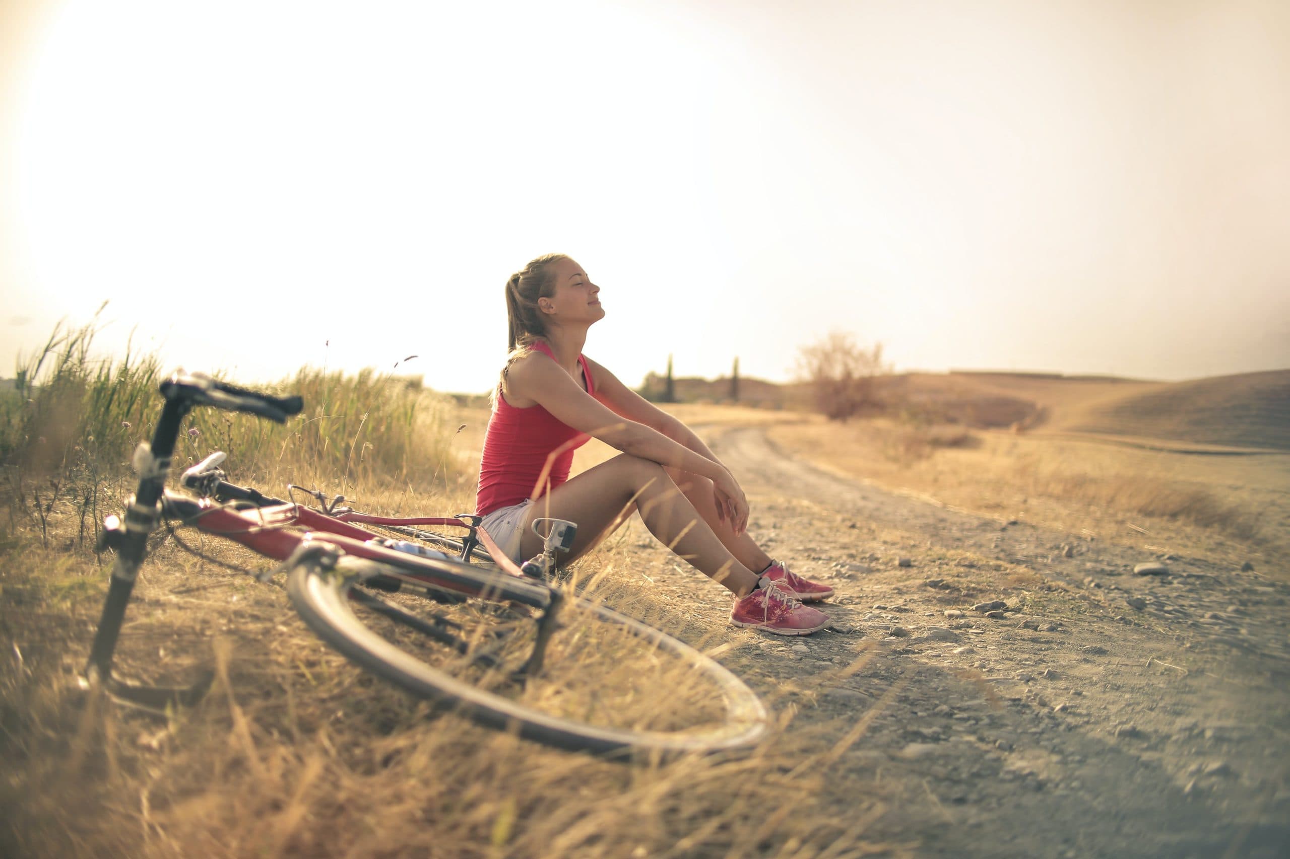sunset-bike-rest-country-road